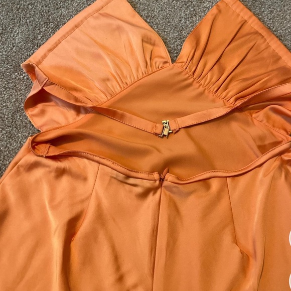 Beginning Boutique silk orange dress - Picture 2 of 3